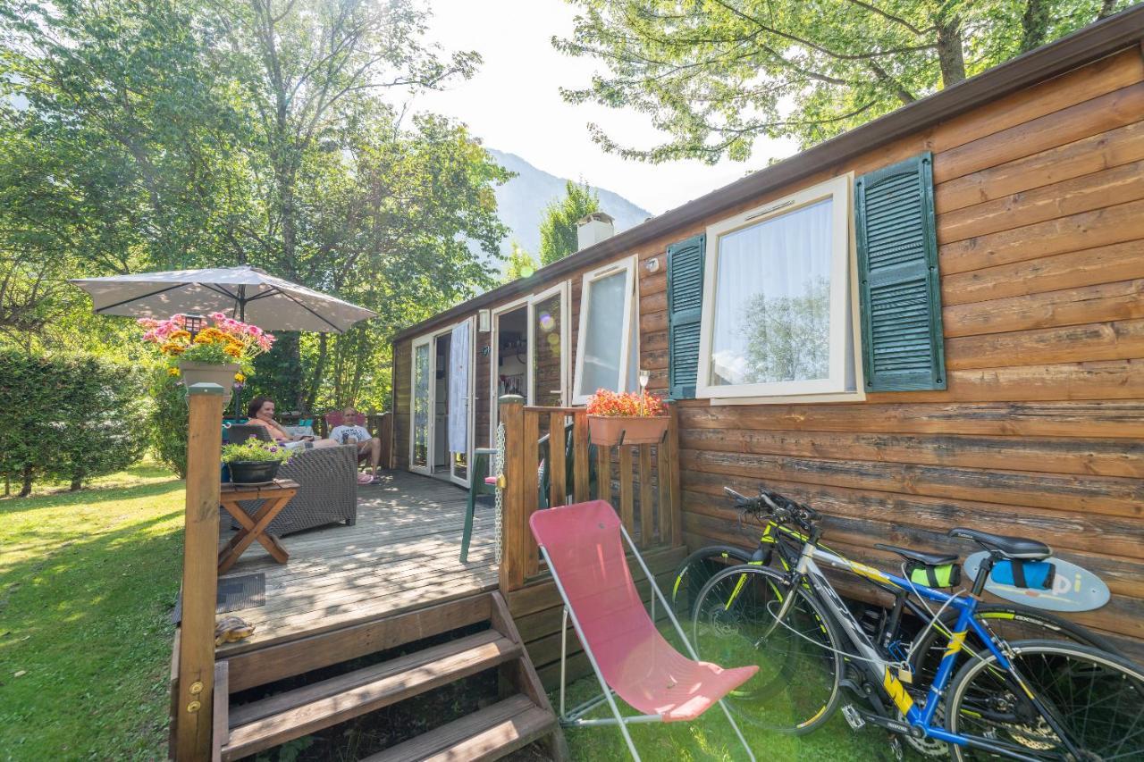 Hotel Camping Le Colporteur Le Bourg-dʼOisans Exterior foto