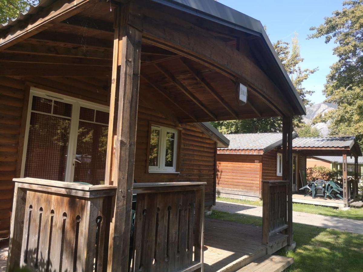 Hotel Camping Le Colporteur Le Bourg-dʼOisans Exterior foto