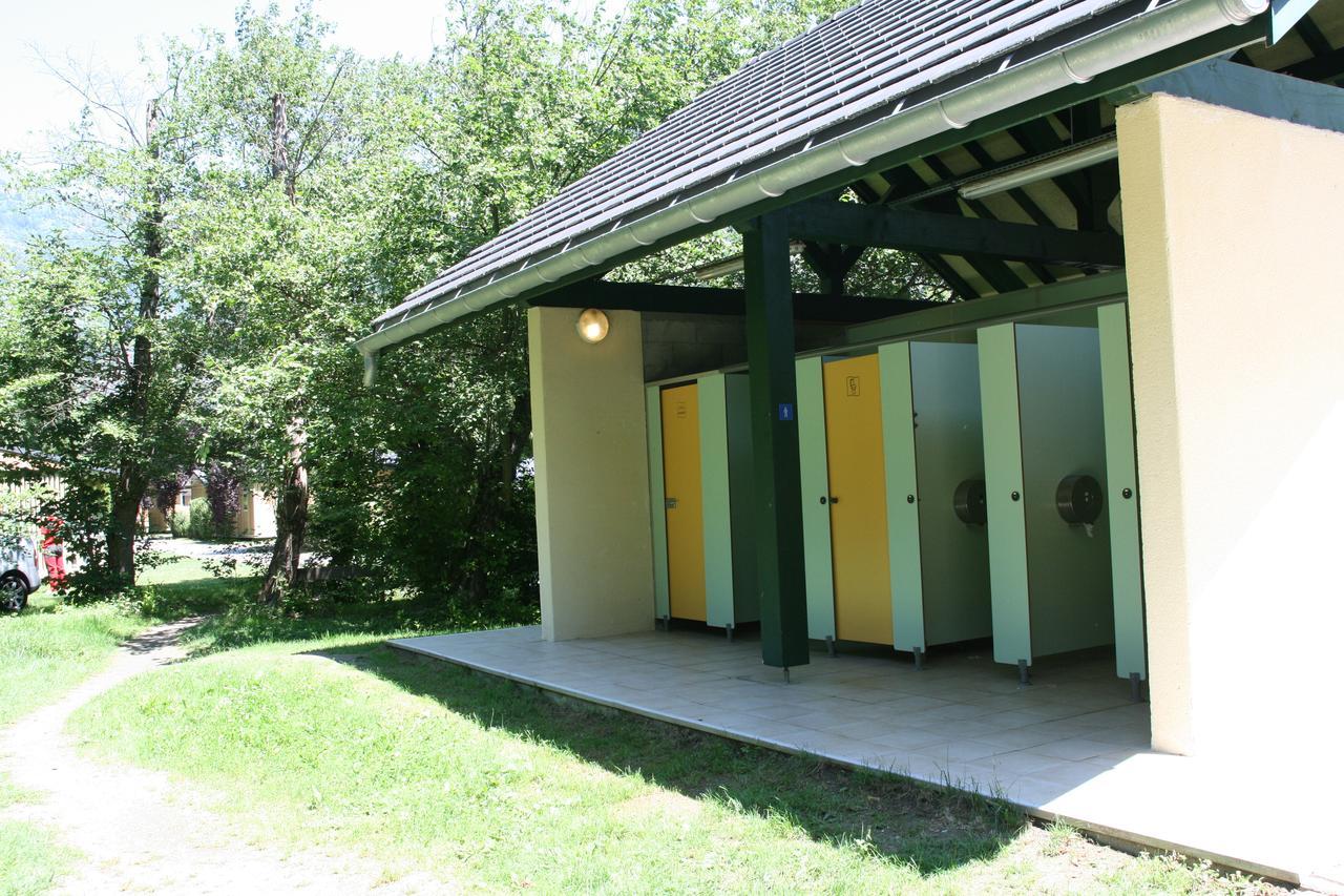 Hotel Camping Le Colporteur Le Bourg-dʼOisans Exterior foto